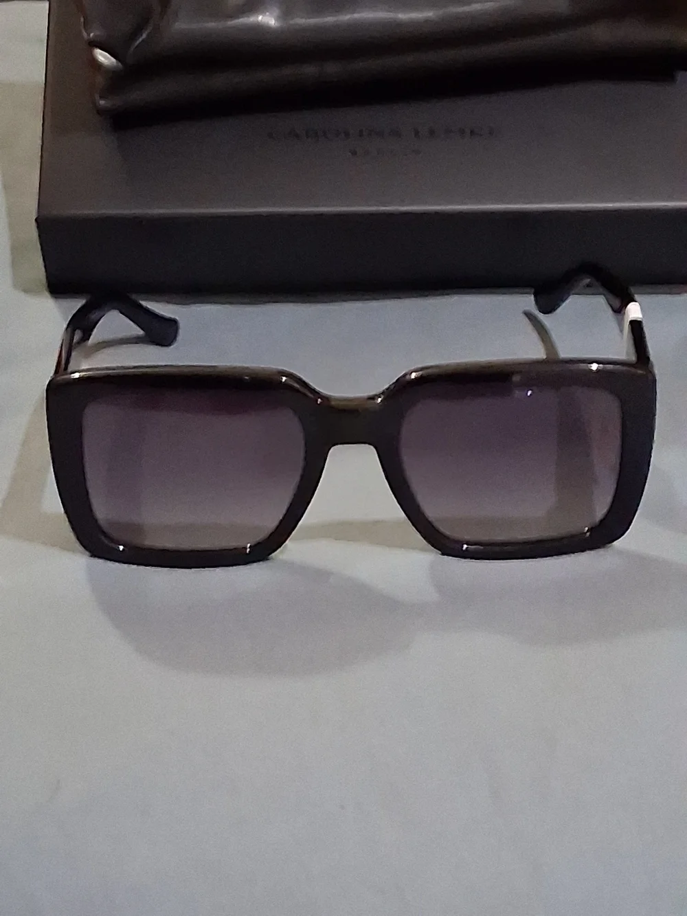 Black Square Women's Sunglasses with Gradient Lenses - Unbranded